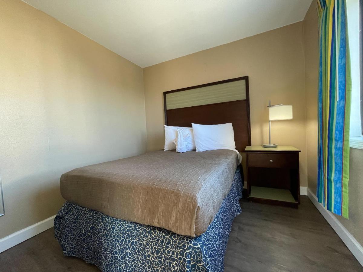 Polynesian Oceanfront Hotel Myrtle Beach Ngoại thất bức ảnh